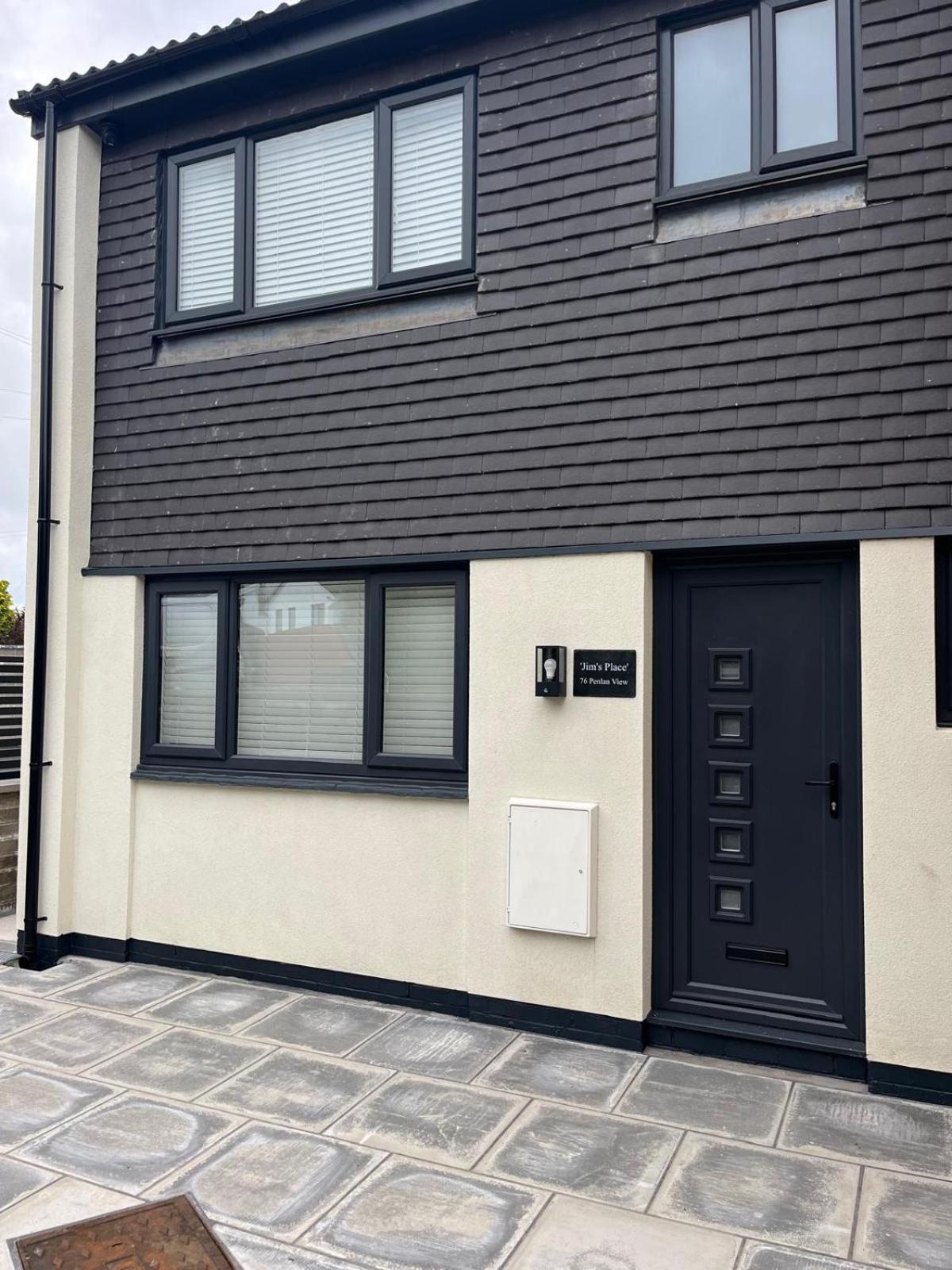 Uber Stylish 3 Bedroom Home Off Road Parking Near Town Centre And Bike Park Wales Merthyr Tydfil Exterior foto